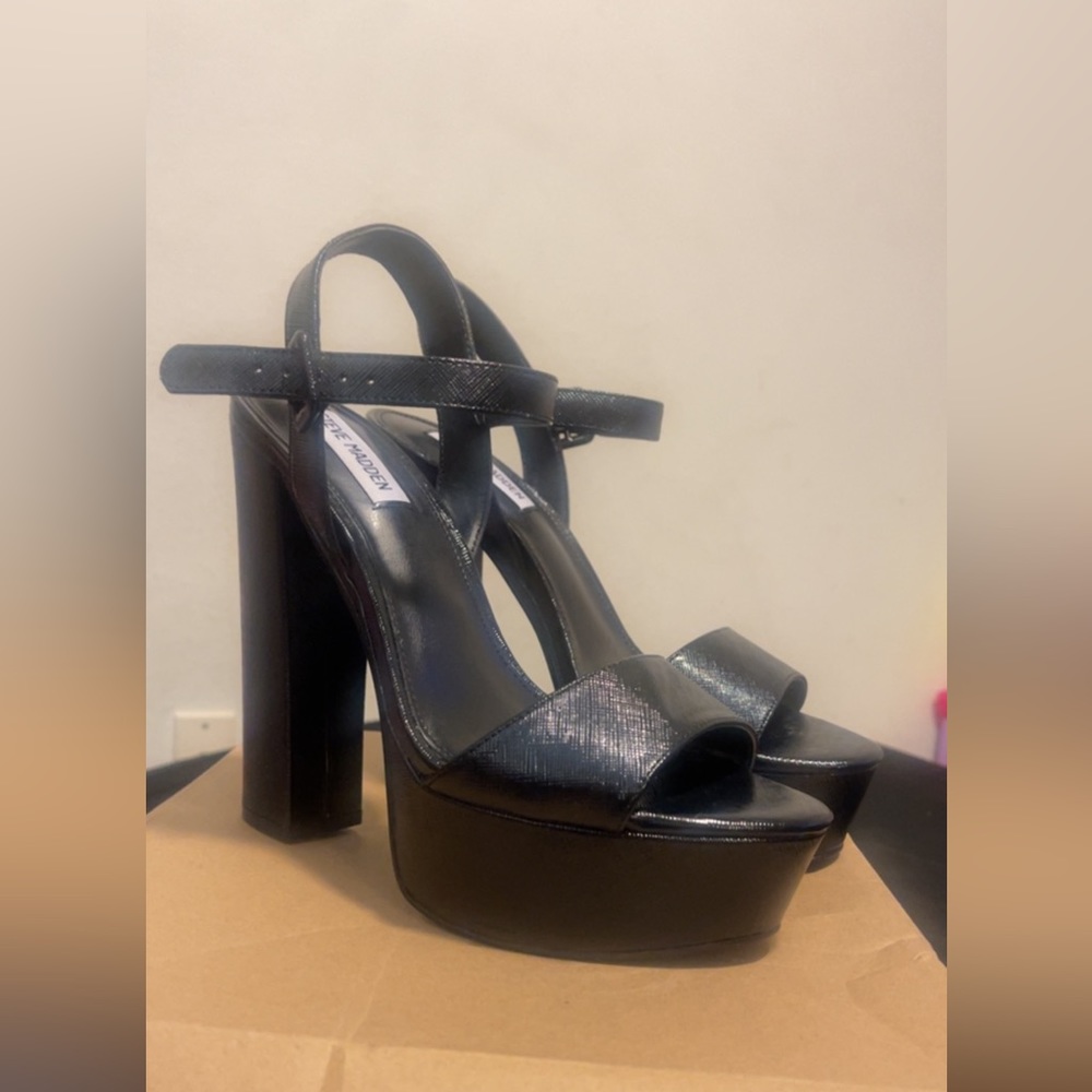 Steve Madden Danielle Heels
